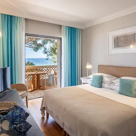 La Pinede Hotel 4*