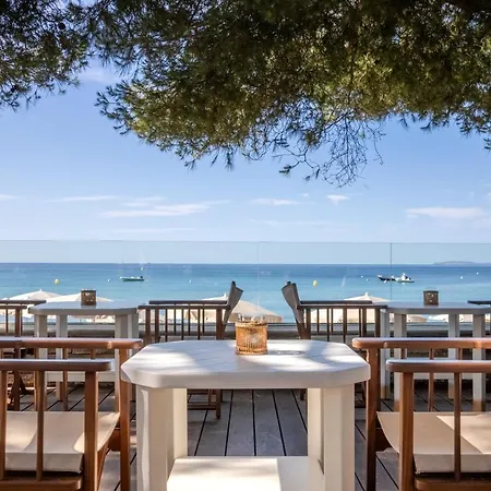 La Pinède Hotel